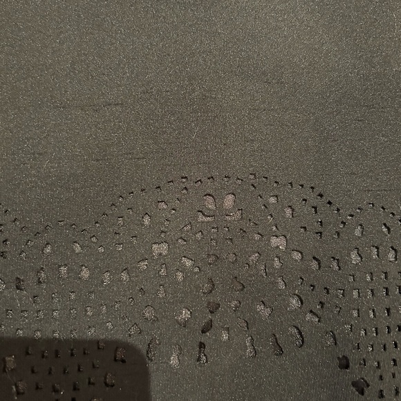 Joe Fresh mini skirt, black, size 4 - Picture 2 of 5